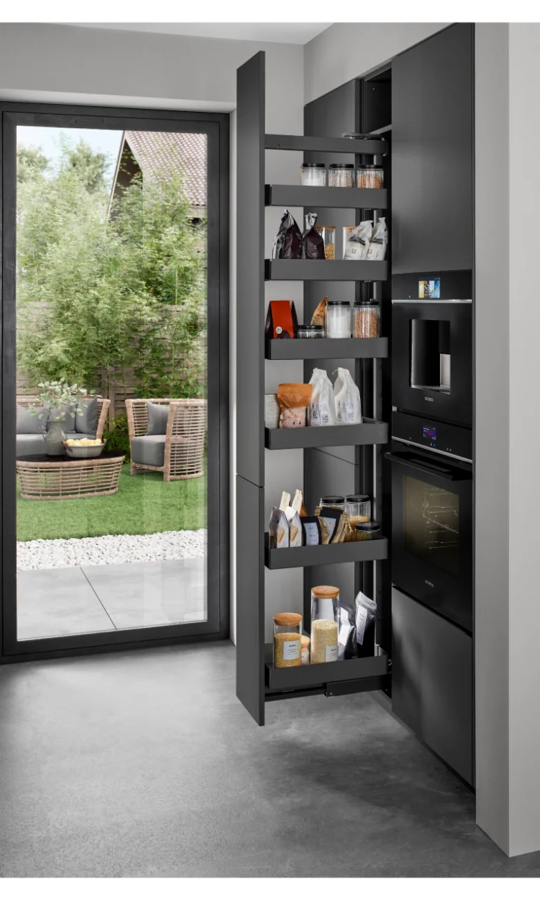Larder Unit