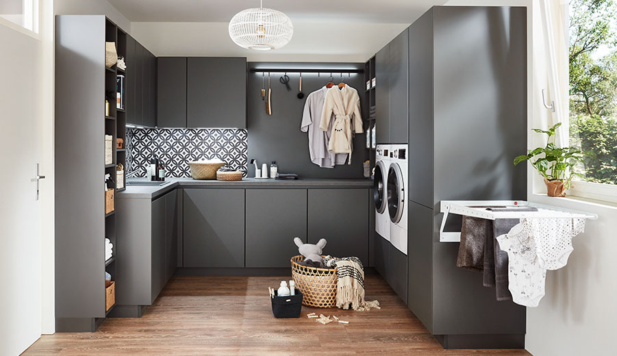 Larder unit